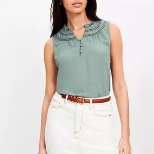 Loft Cutout Ruffle Neck Shell Green Large NWT IN PACKAGE